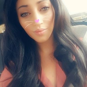 Meet your Posher, Veronica